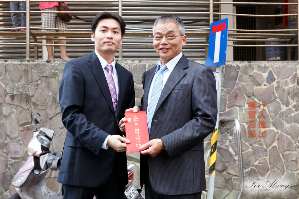 亮鈞巧伶 迎娶喜宴 兄弟大飯店 婚攝包子 永恆記憶 婚禮攝影 台北婚攝 #婚攝 #婚禮攝影 #台北婚攝 #婚禮拍立得 #婚攝拍立得 #即拍即印 #婚禮紀錄 #婚攝價格 #婚攝推薦 #拍立得 #婚攝價格 #婚攝推薦